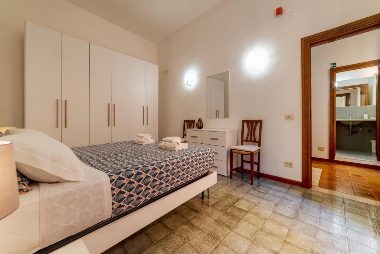 Casa Dell'Arco Apartment โรม ภายนอก รูปภาพ