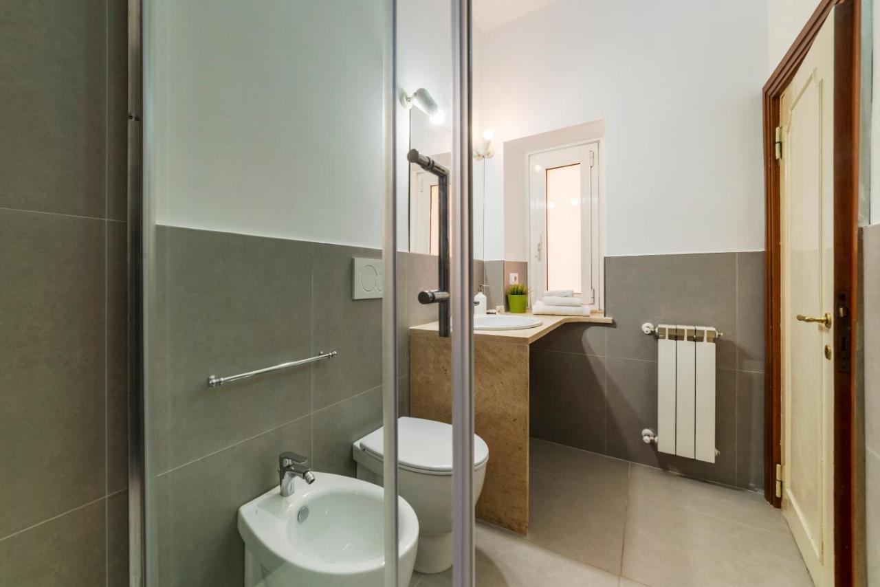 Casa Dell'Arco Apartment โรม ภายนอก รูปภาพ