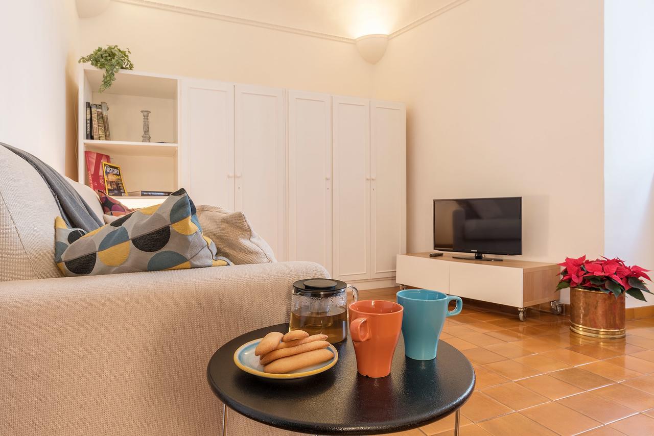Casa Dell'Arco Apartment โรม ภายนอก รูปภาพ